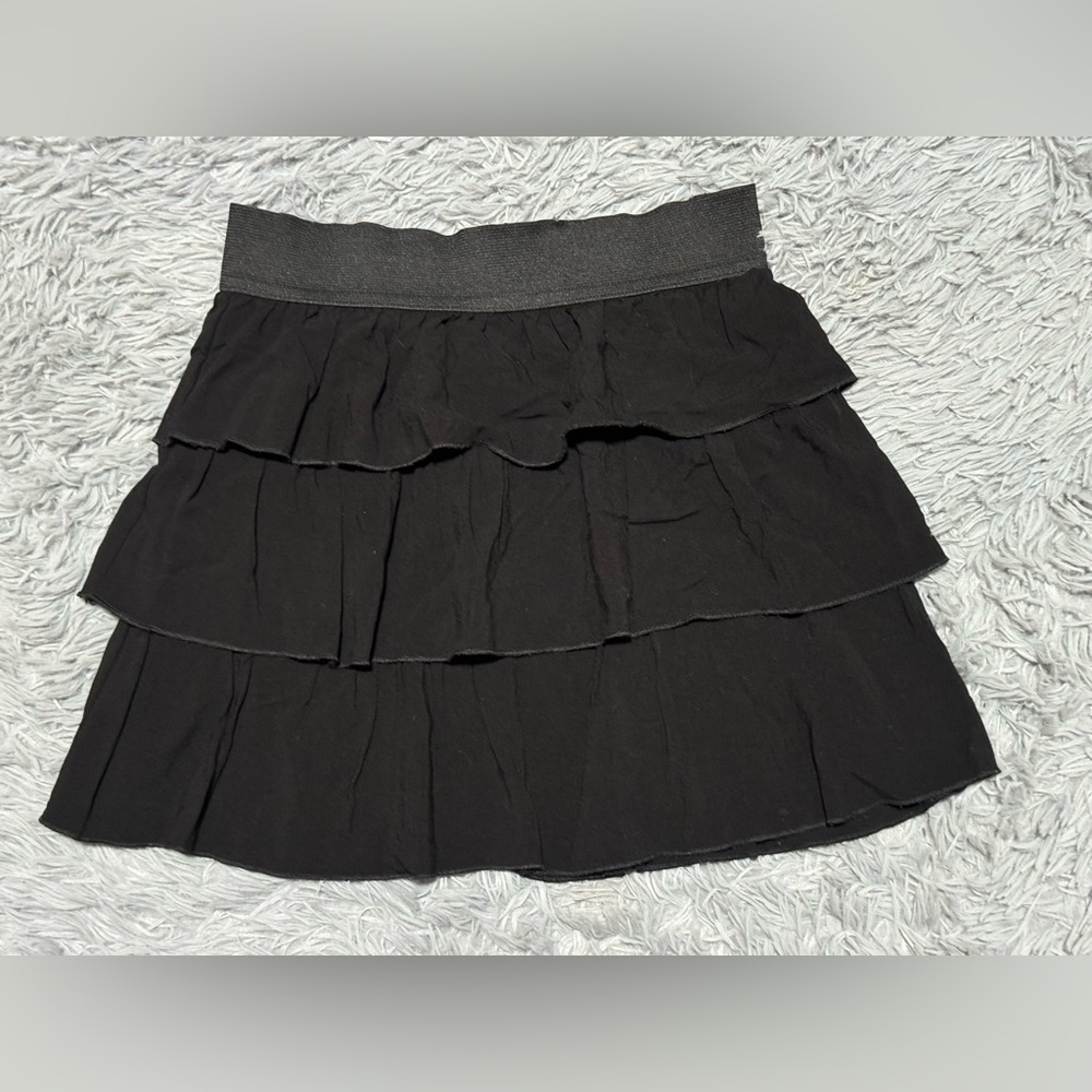 Girls Med Ruffled Black Skirt